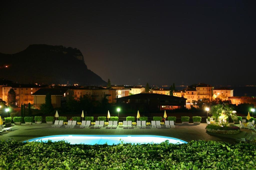 Hotel Garden Luaran gambar